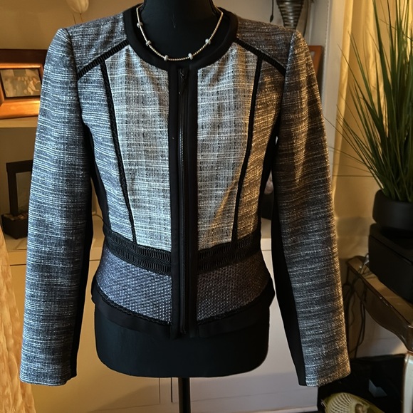 White House Black Market zip up blazer jacket - Picture 9 of 10